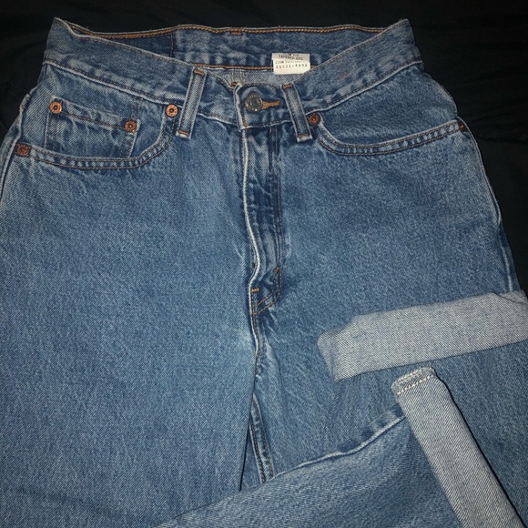 Levi’s vintage mom jeans - Picture 3 of 6